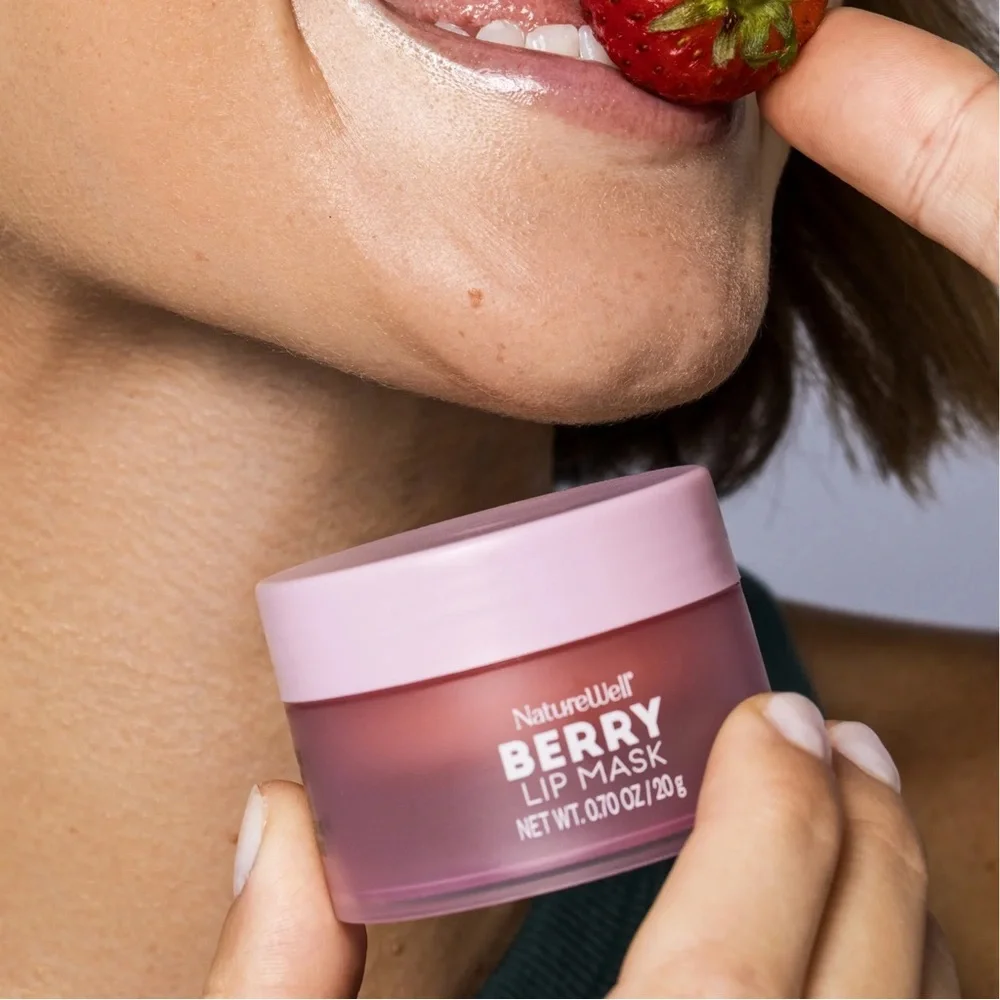 NatureWell Moisturizing Lip Mask- Berry, NEW